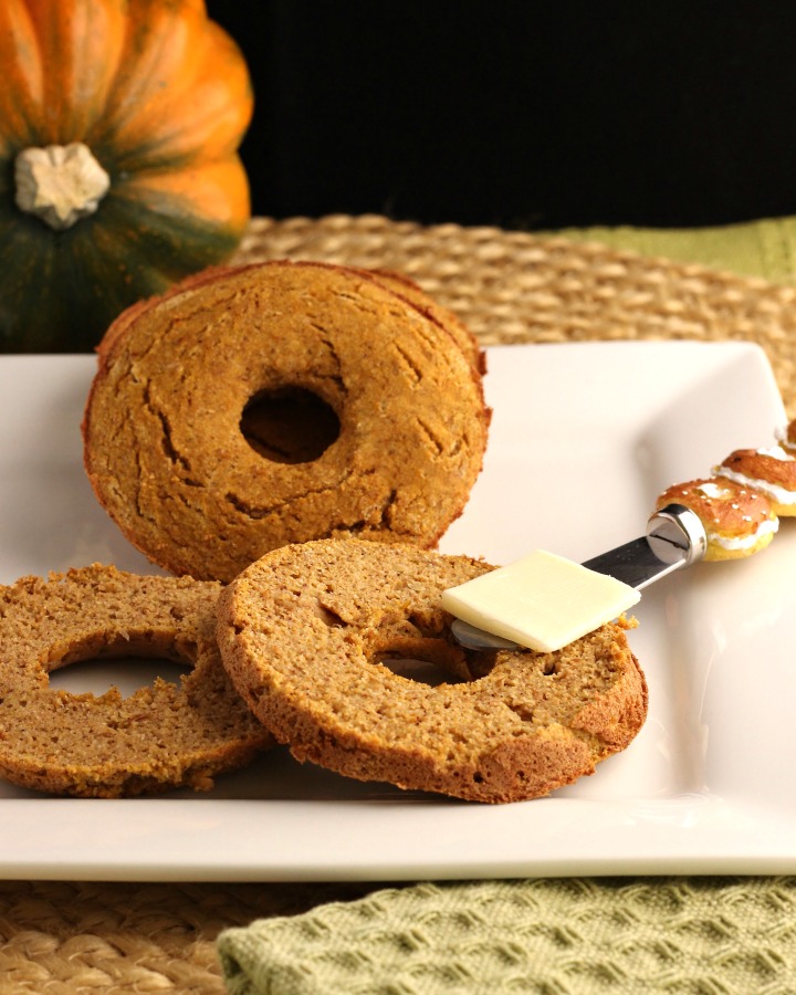 Low Carb Pumpkin Bagels-grain free, keto and low carb.