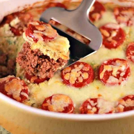 Primal Pizza Pie Layer Casserole, primal and low carb with paleo option. beautyandthefoodie.com