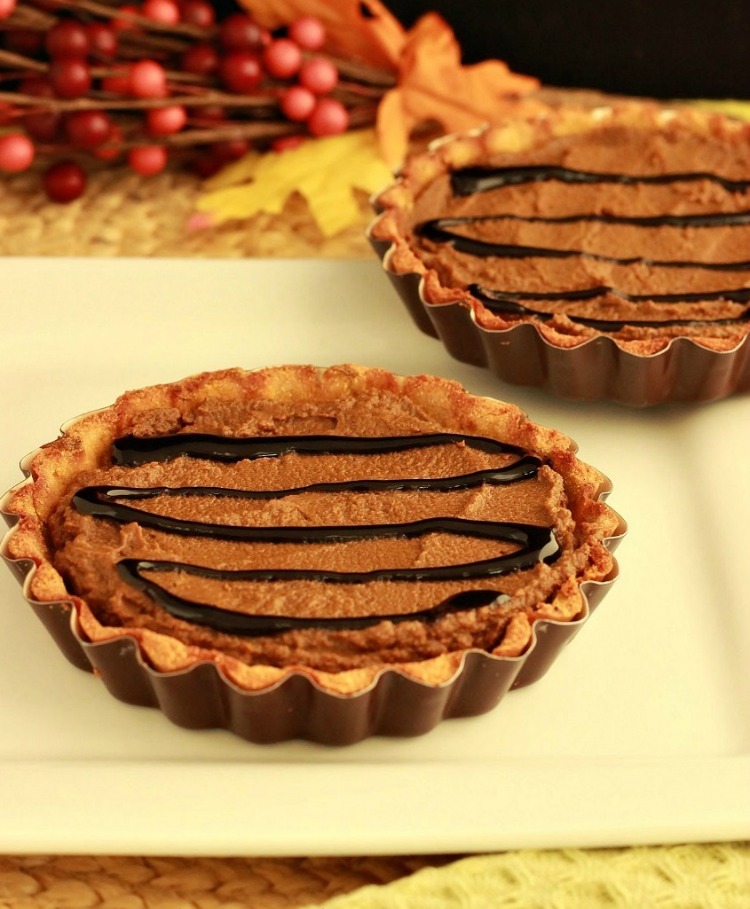 Chocolate Pumpkin Gingerbread Tarts- Paleo, Low Carb & Gluten Free
