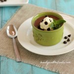 Paleo Chocolate Mint Pudding. Grain free, low carb with dairy free option. beautyandthefoodie.com