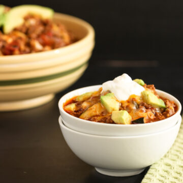 Easy Chili Faux Mac Skillet. Grain free and low carb