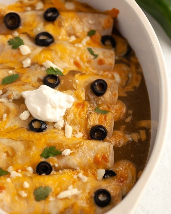 Easy Keto Chicken Verde Enchiladas Beauty and the Foodie