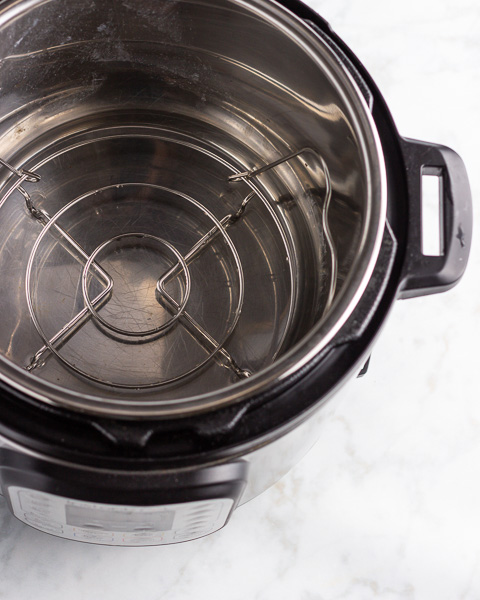 Preparing pot step 1