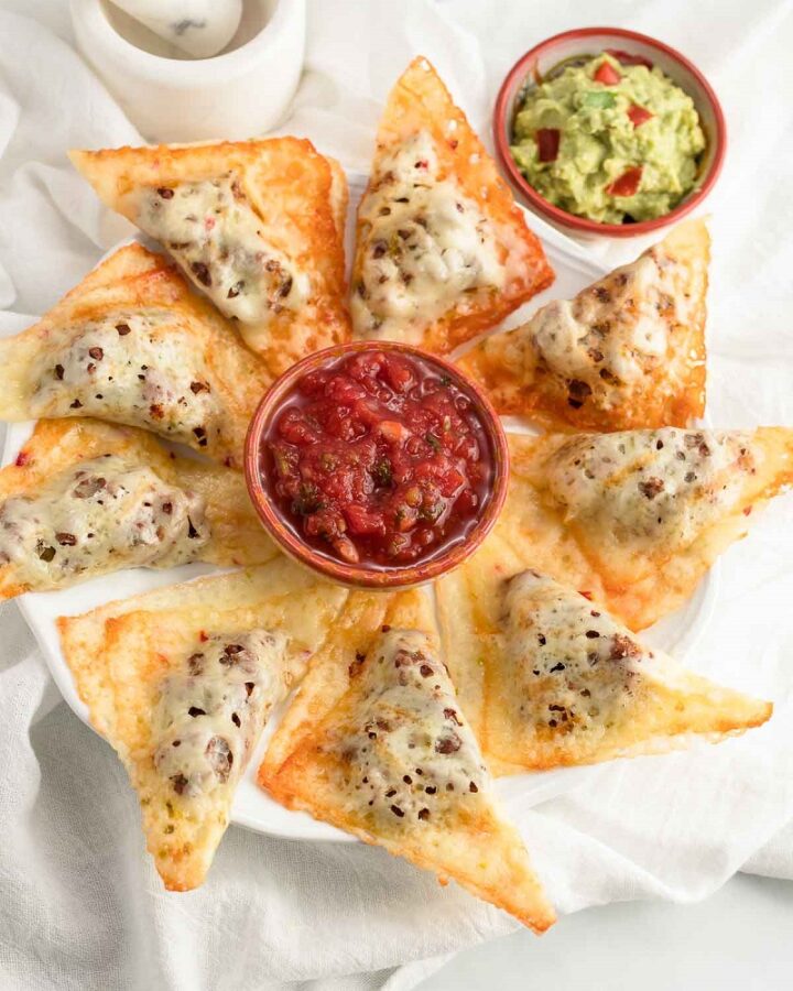 Keto Pepper Jack Taco Pockets Beauty and the Foodie