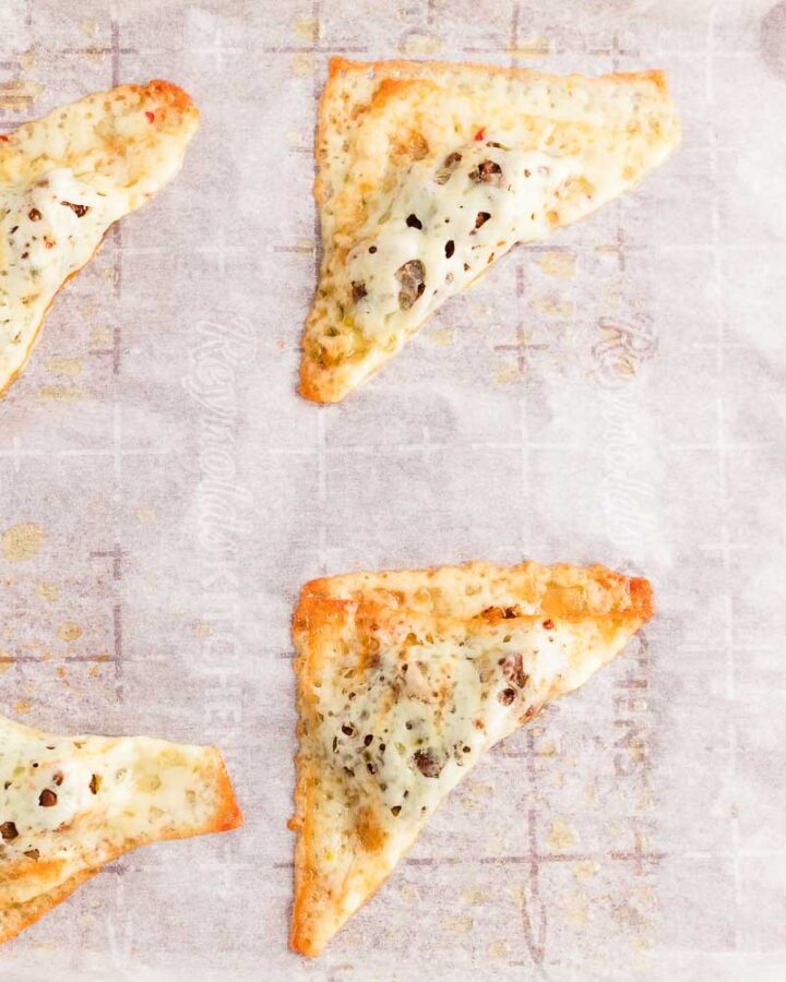 Keto Pepper Jack Taco Pockets Beauty and the Foodie