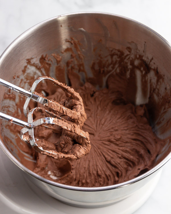 Mixing the mousse.