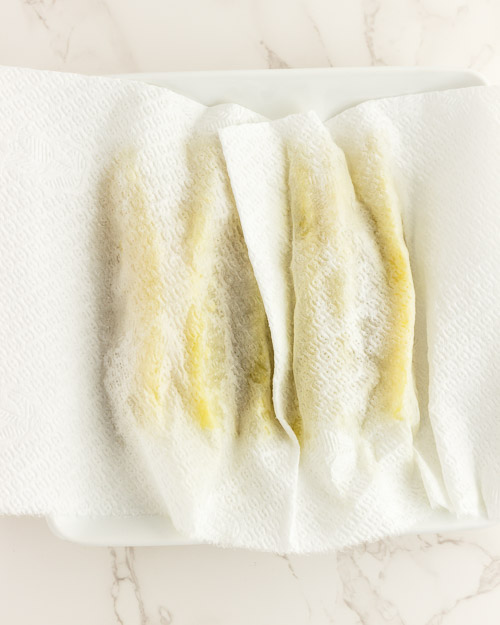 Blotting the pickle spears.